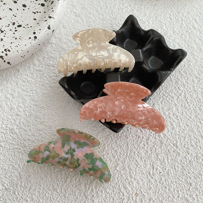 Gentle Style Resin Hairclip